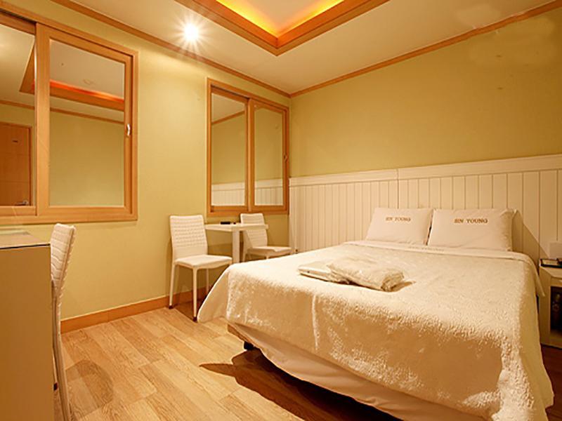 Sinyoung Motel Seoul Exterior photo